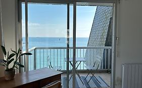 Appartement Pied Dans L'Eau - La Comtesse